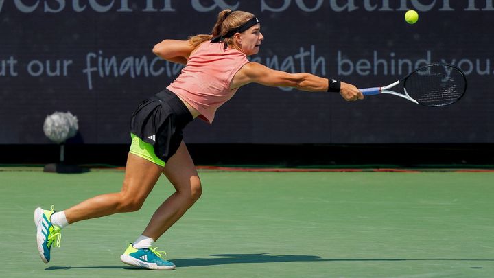 Muchová postoupila do finále v Cincinnati po vyřazení světové dvojky.