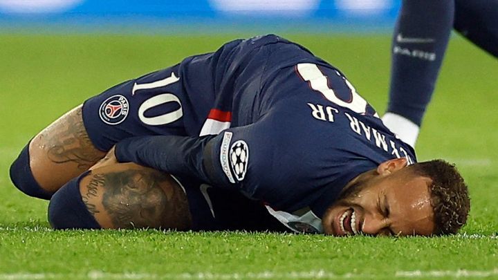 Neymar přestupuje do al-Hilálu po odchodu z PSG, který si ho koupili Arabové.