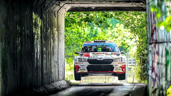 Sraz českého mistra světa s mezinárodními hvězdami na Barum rallye