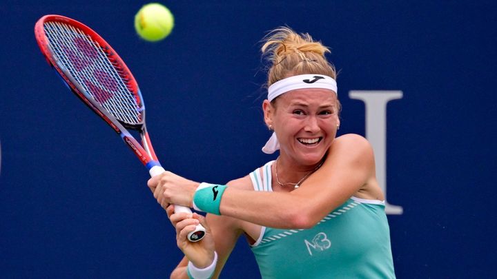 Bouzková advances to the 3rd round at US Open for the first time in her career, Nosková challenges world number five