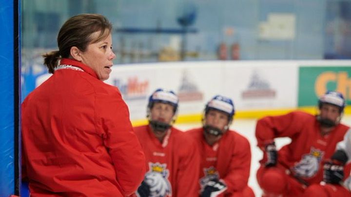 Česká trenérka se stane koučkou týmu v ženské NHL