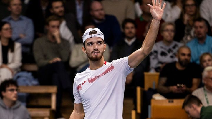 Konec černé série Čechů: Macháč a Wawrinka oslavili vítězství