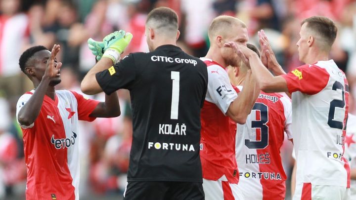 Slavia demolishes Tiraspol 6-0 with Chytil scoring twice