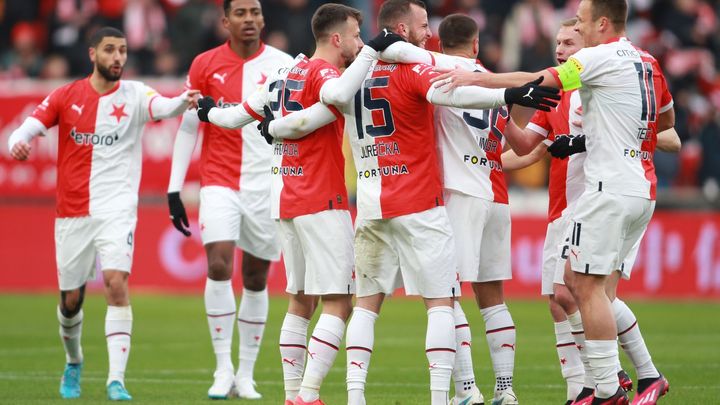 Slavia přebíjí Spartu v Ďolíčku a stává se novým lídrem ligy