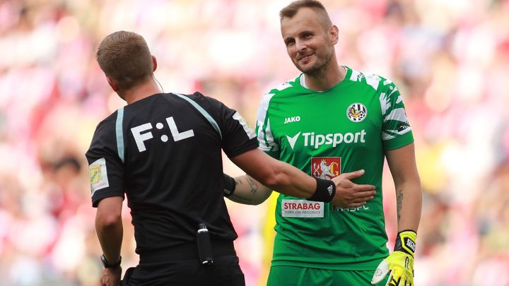 Východočeské derby zakončuje ligové kolo: Pardubice versus Hradec