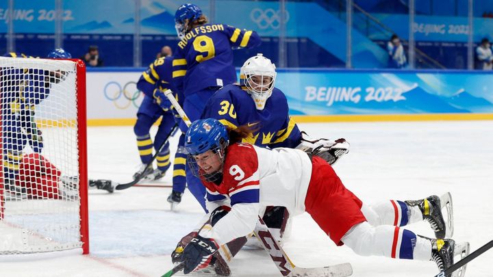 Kapitánka českých hokejistek, která nesla vlajku na olympiádě, se vrací zpět do Ruska.