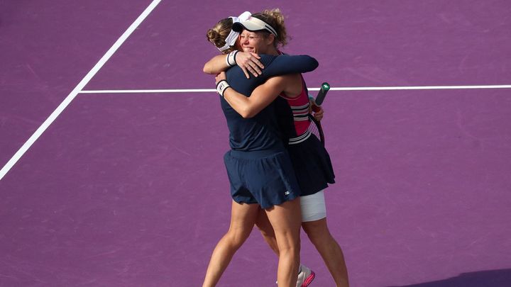 Siegemundová se Zvonarevovou triumfují v čtyřhře v Cancúnu, Američanka z Brna zklamaná