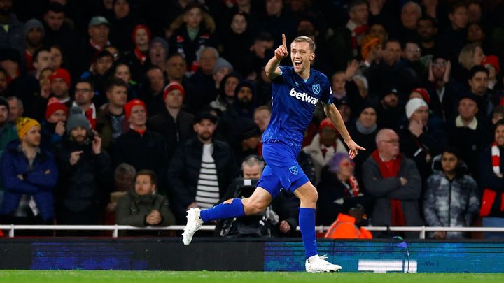 West Ham veden Součkem zvítězil v derby, Arsenal nedokázal skórovat proti „Kladivářům“.