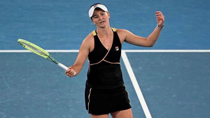 Krejčíková vyřazena ve čtvrtfinále Australian Open po porážce od Sabalenkové