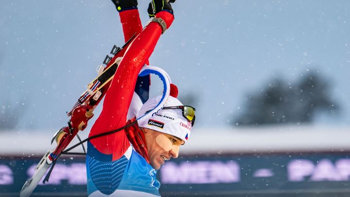 Výsledek biatlonisty Krčmáře ve stíhačce v Oberhofu: 30. místo, vítězství Strömsheima