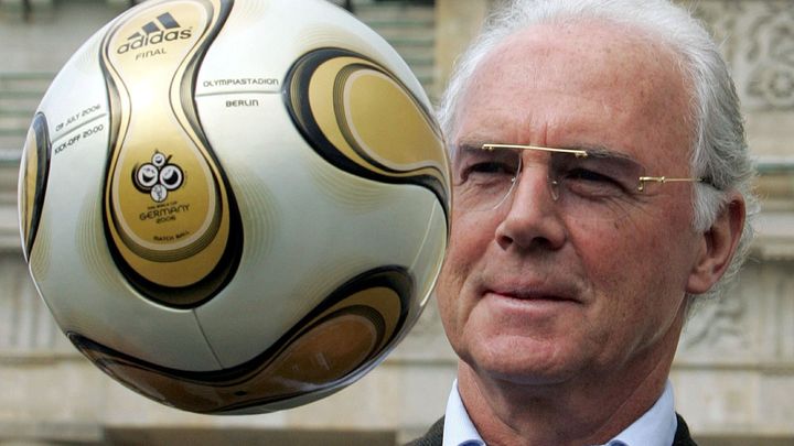 Zemřel fotbalový mistr Franz Beckenbauer ve věku 78 let.