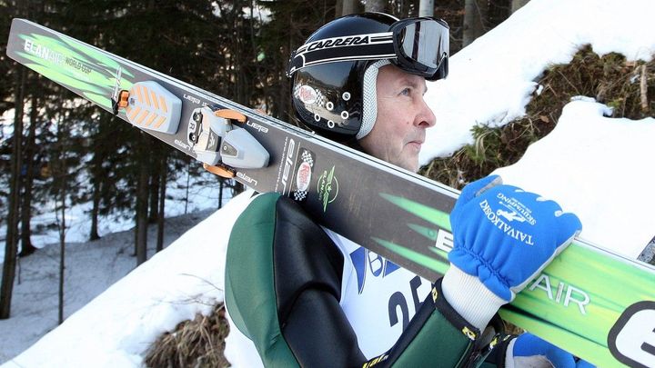 Životní příběh „Létajícího Fin“ – od úspěchu na pódiu k pádu na dno vězení.