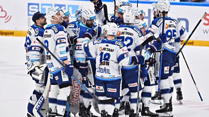 Brno porazilo Třinec v prodloužení a postupuje do čtvrtfinále play off