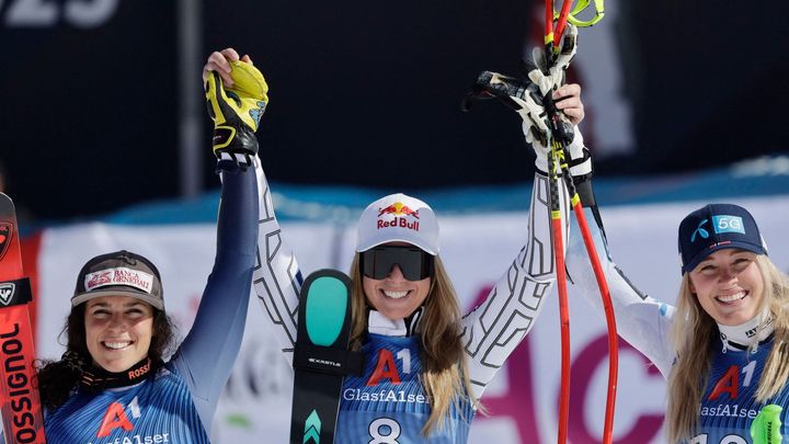 Ester Ledecká triumfuje v super-G Světového poháru v Saalbachu na závěr sezony