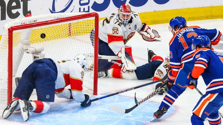 Edmonton prodloužil finále Stanley Cupu a McDavid dosáhl rekordního výkonu