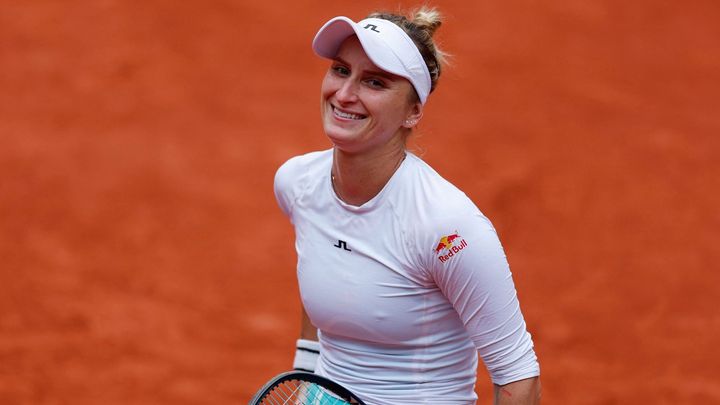 Šwiateková porazila soupeřky demolicí Rusky, Vondroušová se musí zaměřit na její labilitu.