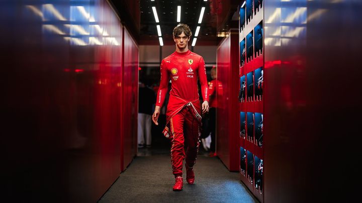 Debut v týmu Ferrari přesvědčil vedení týmu Haas, Bearman podepsal smlouvu na příští sezónu