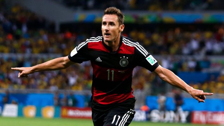 Klose se zaměřuje na rozvoj mladých hráčů a spolupráci se sparťanským talentem.