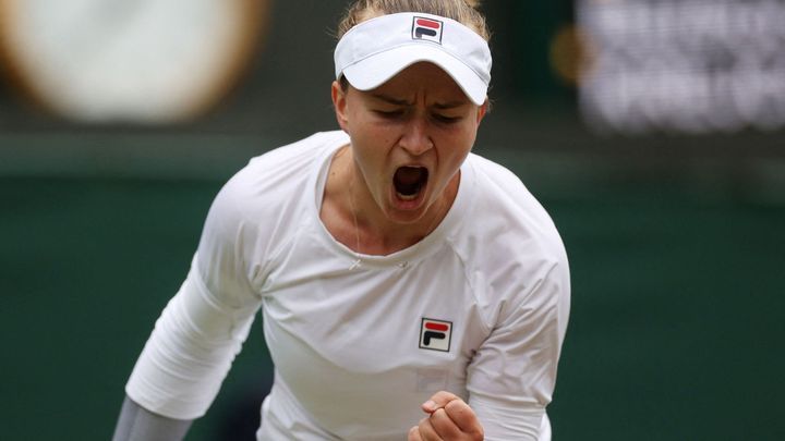 Krejčíková porazila Ostapenkovou a postoupila do semifinále Wimbledonu poprvé v kariéře