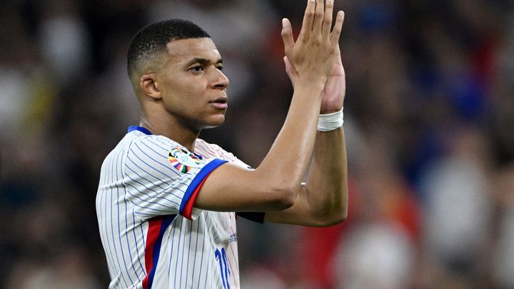 Problém Francie: Mbappé není stoprocentní, a tak by neměl hrát, tvrdí legenda.