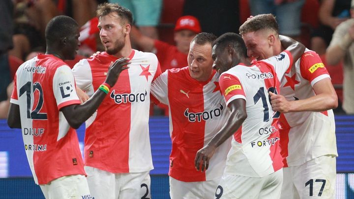 Slavia porazila Bohemians čtyřmi góly a posunula se na čelo tabulky s náskokem.