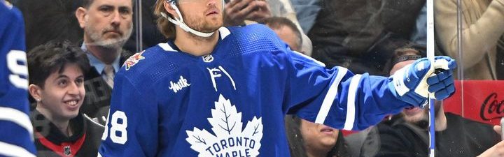 Nylander vedl Toronto k vítězství nad Tampou Bay, Kämpf se neprosadil v bodování.