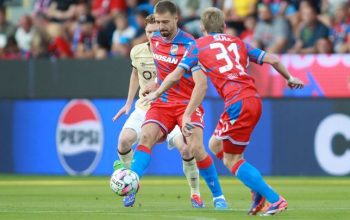 Plzeň porazila Baník 1:0 díky mazáckému útoku Adua v bouřlivé atmosféře ve Vítkovicích.