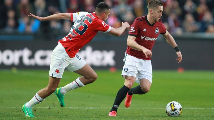 Průzkum ukazuje, že pro fanoušky je výhra v derby důležitější než postup reprezentace na MS