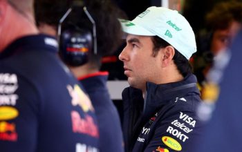 Sainz porazil Verstappena v kvalifikaci, Pérez zklamal