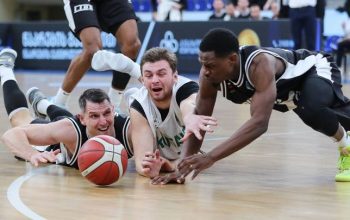 Video: Slováci utrpěli porážku v basketbalovém zápase, kdy soupeř neútočil ani nezahazoval balon.