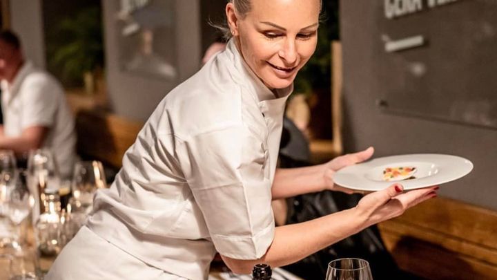 Česká tenistka se stala vítězkou grandslamu a dosáhla postavení světové jedničky, následně se úspěšně prosadila v soutěži MasterChef.