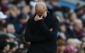 Manchester City utrpěl porážku od Aston Villy.