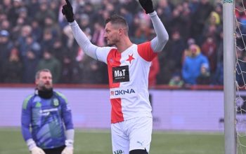 Slavia triumfuje v derby po osmi letech a nováček Necid exceluje