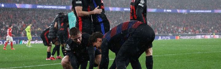 Barcelona a Leverkusen zažily dramatické zápasy v Lize mistrů