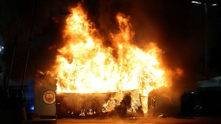 Citizens se nezalekli požáru a PSG sní o triumfu v Lize mistrů