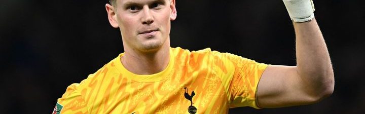 Kinský předvádí skvělý výkon proti Liverpoolu a s Tottenhamem se blíží k finále poháru.