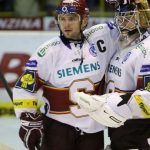 Pocta pro výborného hokejistu: Uvedení do Síně slávy IIHF během mistrovství světa.