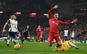 Kinský zahřešil penaltou a Liverpool mu nastřílel čtyři góly v chmurném večeru.