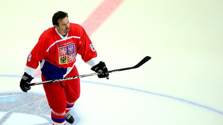 Benýšek popisuje, jak jeho matka bojovala s nemocí a poslala ho do NHL, aby se s ní vyrovnal na ledě.