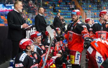 Hradec vyrovnal skóre s Boleslaví v čtvrtém zápase, který rozhodl až v prodloužení.