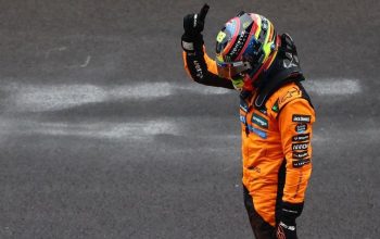 McLaren získal double v Číně, Ferrari opět neuspělo.