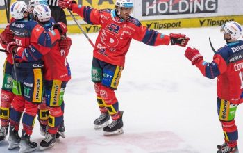 Pardubice postoupily do semifinále po vítězství v prodloužení ve čtvrtém zápase série.