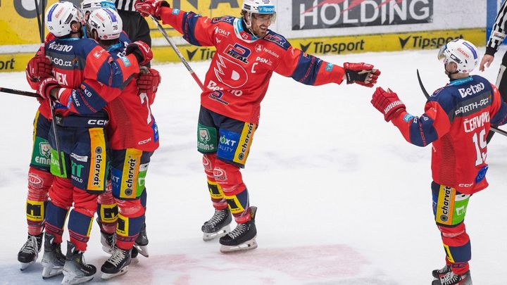 Pardubice postoupily do semifinále po vítězství v prodloužení ve čtvrtém zápase série.