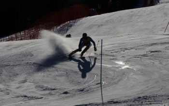 První oficiální slalom v historii byl zahájen iniciativou "skutečného Járy Cimrmana" z Vysočiny.