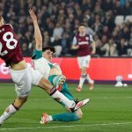 Souček zahodil obří šanci a West Ham prohrál, Lazio remizovalo.