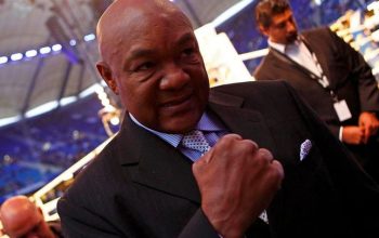 Ve věku 76 let zemřel soupeř Aliho, George Foreman.