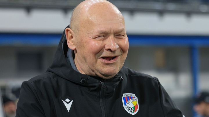 Koubek zůstává v Plzni: Zkušený kouč prodloužil smlouvu