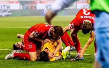 Zápas v Německu skončil dramaticky: Brankář utrpěl otřes mozku, útočník bojoval o život.